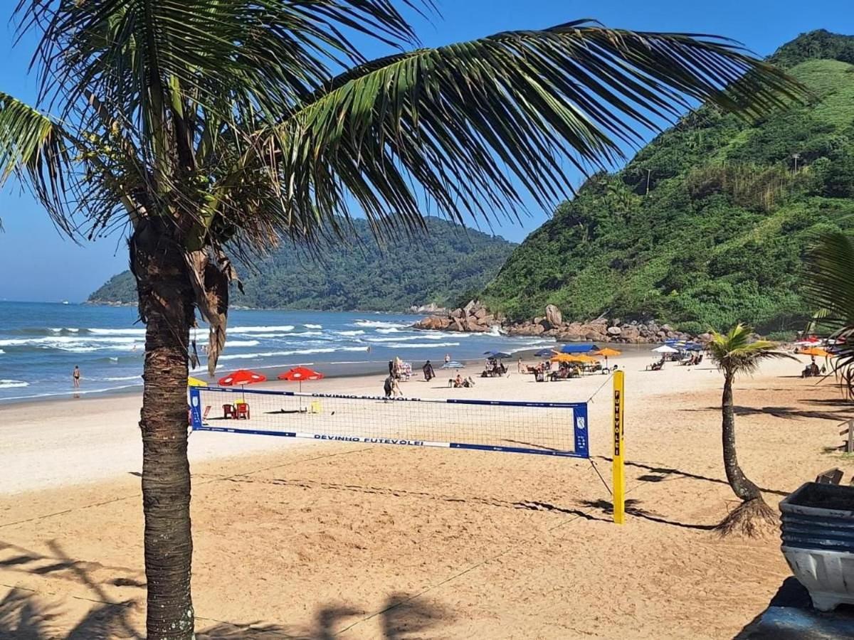 1E - Pé na areia do Guarujá - Praia do Tombo Exterior foto